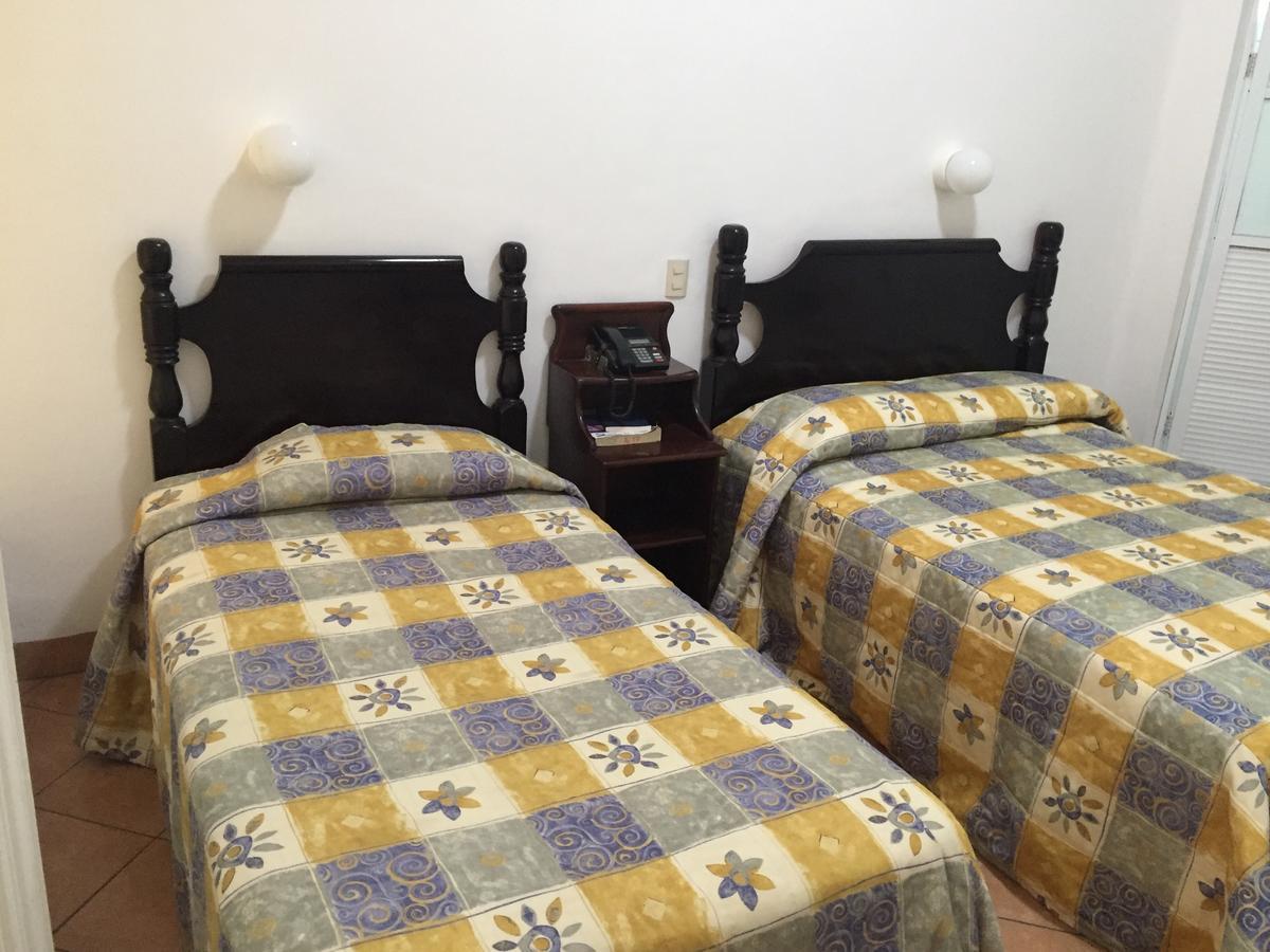 Hotel De Los Banos Pachuca Екстериор снимка